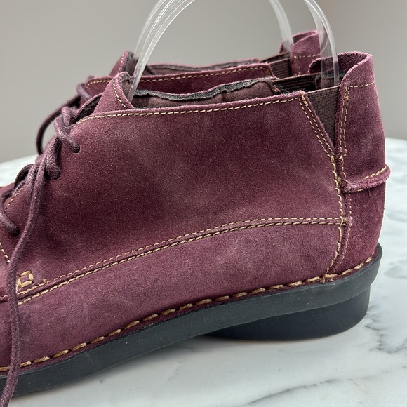 Clarks WOMEN'S SHOES size 8 lace up leather suede - Picture 6 of 8